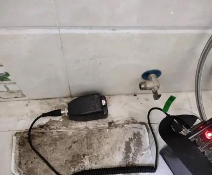 德阳屋顶漏水维修公司分享下卫生间漏水的危害及解决方法